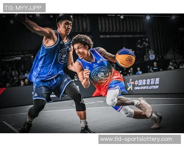 三对三篮球比赛走入校园，更多草根球员或将崭露头角