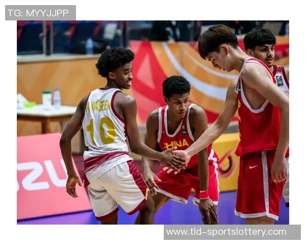 【突破重围！中国男篮92比67大胜卡塔尔，迎来亚洲杯首胜】