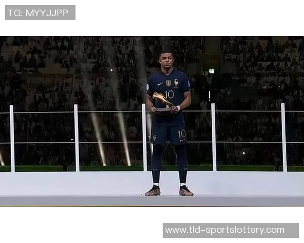 姆巴佩:这是我第一次获得欧洲金靴奖,希望明年还能再拿奖 姆巴佩:这是我第一次获得欧洲金靴奖,希望明年还能再拿奖