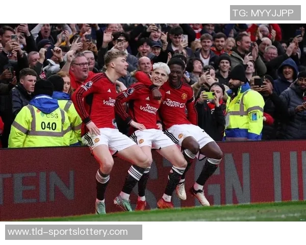 阿德耶米是否适合曼联引讨论:未来锋线的新可能? 阿德耶米是否适合曼联引讨论:未来锋线的新可能?